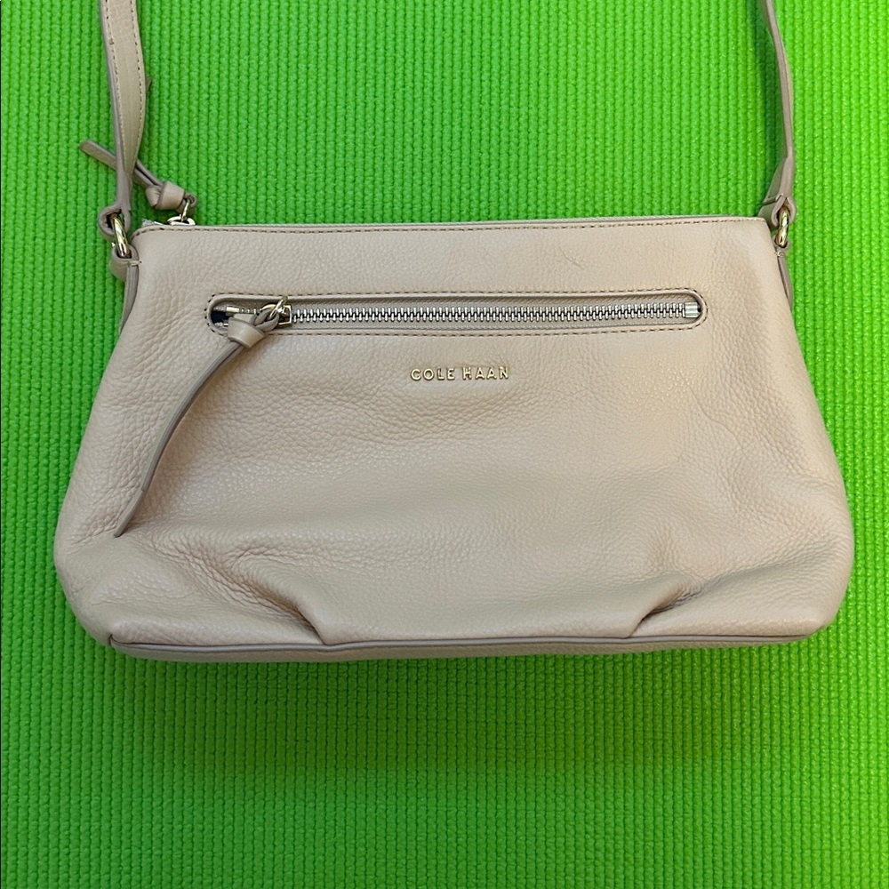 Cole Haan cream crossbody bag.          EUC